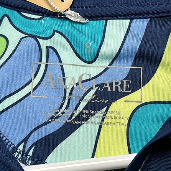 NWT Ana Clare Active Ocean Waves Polyester & Spandex UPF 50 Sleeveless Top S - Picture 6 of 6